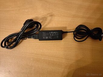 Originálny nabíjač HP 45W – modrý konektor 4.5 mm