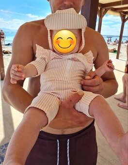 Kúpací overal s ciapkou