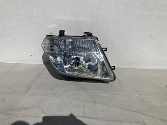 NISSAN NAVARA D40 LIFT 09- PRAVÉ PREDNÉ SVETLO