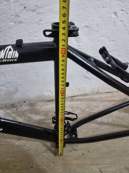 MTB ram ocelovy na 26" kolesa & Odpruzeny ram Dunlop na 26