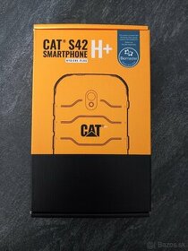 CAT S42 smartphone - 1