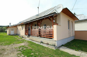 Na predaj dom po rozsiahlej rekonštrukcií v obci Rokytov pri