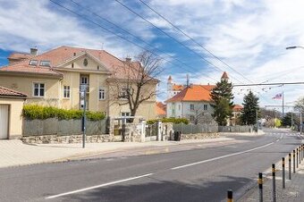 MIKELSSEN - Na prenájom priestranný 4 izbový byt v lukratívn