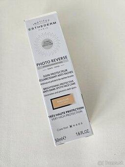 Institut esthederm tonovaci krem SPF 50