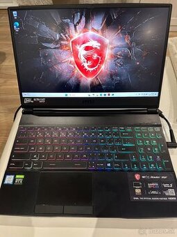 MSI GE65 Raider 9SF-030CZ