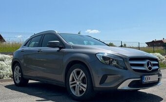 MERCEDES-BENZ GLA 220 CDI - 4MATIC