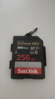 SanDisk obal na pamäťové karty
