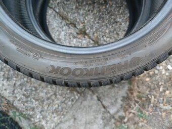 Zimne Hankook 195/45/R16, 2ks, dot:3920, 6-7mm