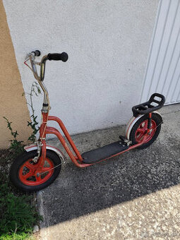 Predám zachovalu retro kolobežku