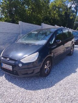 Ford S-max - nepojazdny
