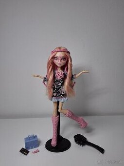Monster High bábika Viperin Gorgon