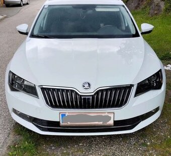 Predám 4x4 Škoda Superb 3 combi ročník 2016 DSG