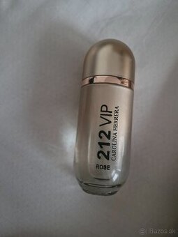 Parfem carolina herrera 212 VIP