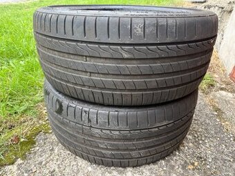 245/35r20