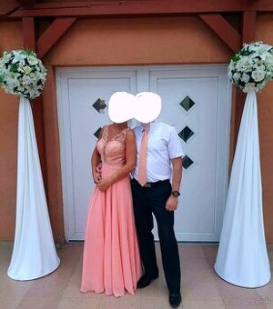 Nádherné marhuľovo-ružové spoločenské šaty, veľkosť S