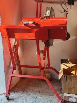 Predám pílu značky Hecht