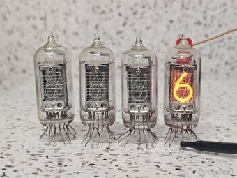 4x ZM1082T / NIXIE DIGITRON / TESLA ZM 1082T