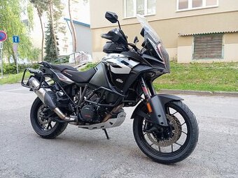 KTM 1290 super adventure S 2020