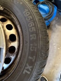 Semperit speed  grip 5 195/65/15 Zimné pneumatiky