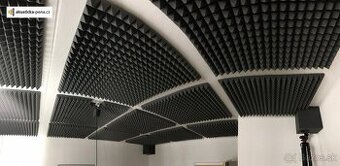 Akustická Pena Ihlan Pyramída 100 x 50 x 7 cm 20ks