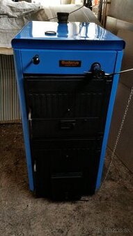 Liatinový kotol Buderus Logano G211 na tuhé palivo 5článkový