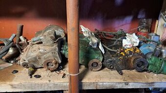 2x Naftové palivové dopravné čerpadlo na traktor Zetor SUPER