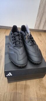 Adidas Predator kopačky turfy