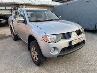 Mitsubishi L200 2,5 DI-D 4WD