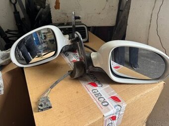 Predám predné zrkadla na Volskwagen Passat B6