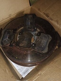 Alfa 159 Predne brzdove kotuce + platnicky - 1