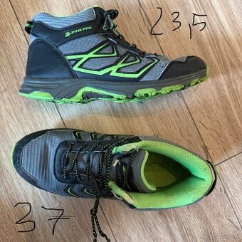 Športové turistické trekingové topánky