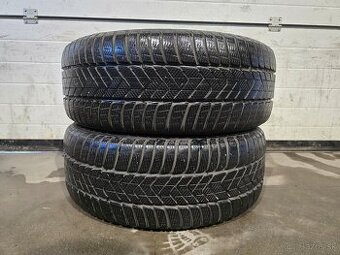Zimné Pneu Pirelli Sottozero3 245/45 R18 2ks RSC 2024