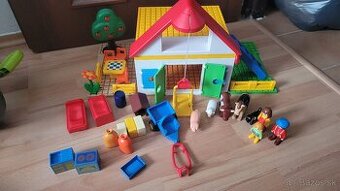 Playmobil domček