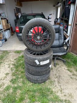O.Z Racing R18