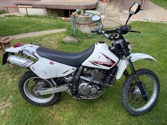 Suzuki DR 650 ,r.v.98 ,len 14 t km