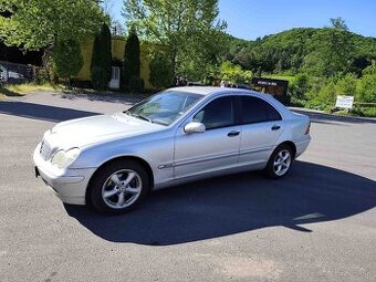 Mercedes C trieda 200 CDI Classic