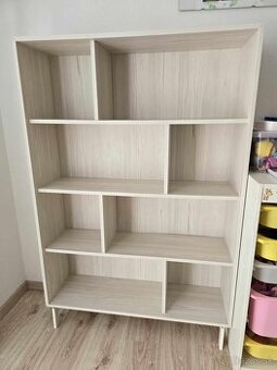 Knižnica Ikea