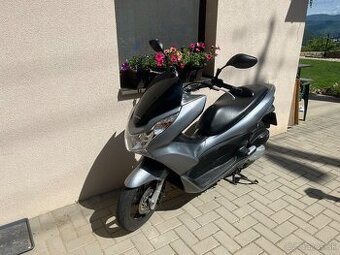 Honda pcx 125