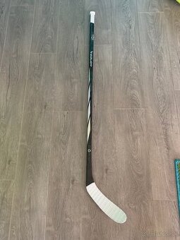 Predám hokejku Bauer Proto R JUNIOR