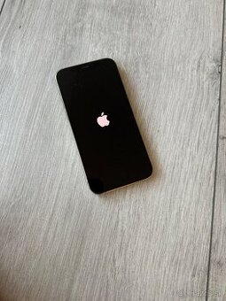 Predám iPhone 12 Pro – 128 GB ZLATÝ – TOP stav