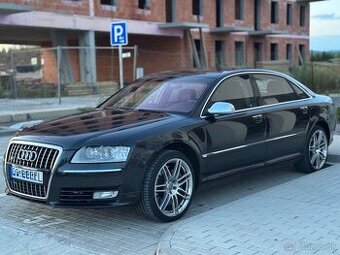 Audi A8L D3 4.2 V8