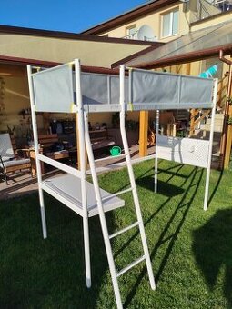Vysoka posteľ Ikea