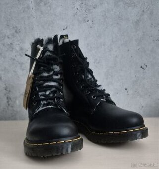 Dr. Martens Serena EU39