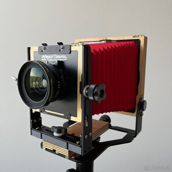 Intrepid 4x5 veľkoformátový field analógový fotoaparát