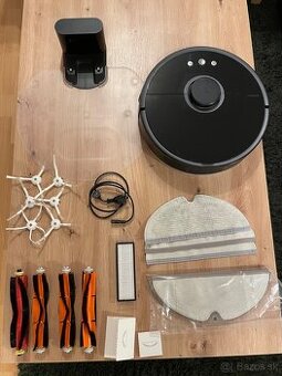 Predám robotický vysávač Roborock S5 (Xiaomi)