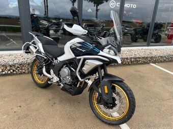 CFMOTO 700MT Adventure