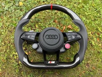 AUDI R8 VOLANT SPORTOVY --- START/STOP - DRIVE SELECT karbon