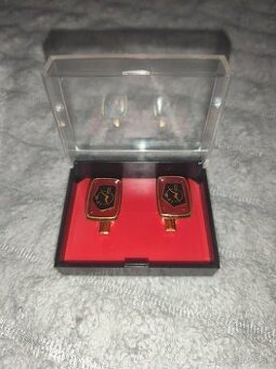 Predám vintage manžetové gombíky GAZ v originál krabičke