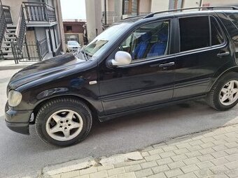 Mercedes Benz ML 270 CDI 2001