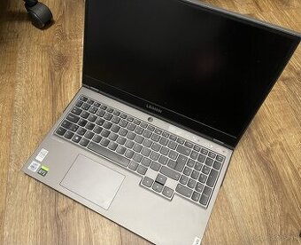 Predám Lenovo Legion 5P (15IMH05H) – i7, RTX 2060, 16GB RAM - 1